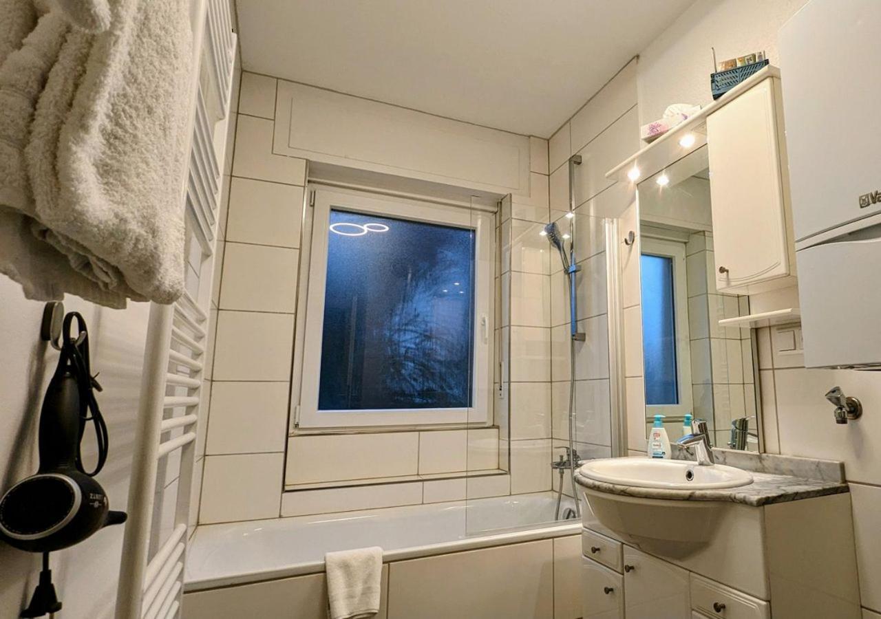 Апартаменты 65Qm Altbaucharme Mit Zwei Balkonen Карлсруэ Экстерьер фото